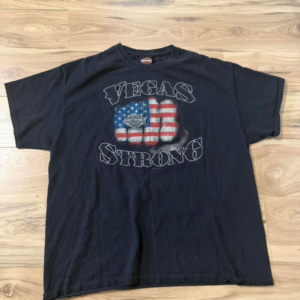 2018 Harley Davidson black Las Vegas Biker “Vegas Strong” tee Size XL